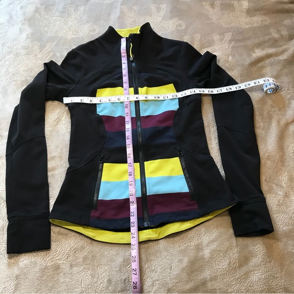 Lululemon forme jacket *cuffins pow stripe split pea /black Size 4 - Picture 7 of 9